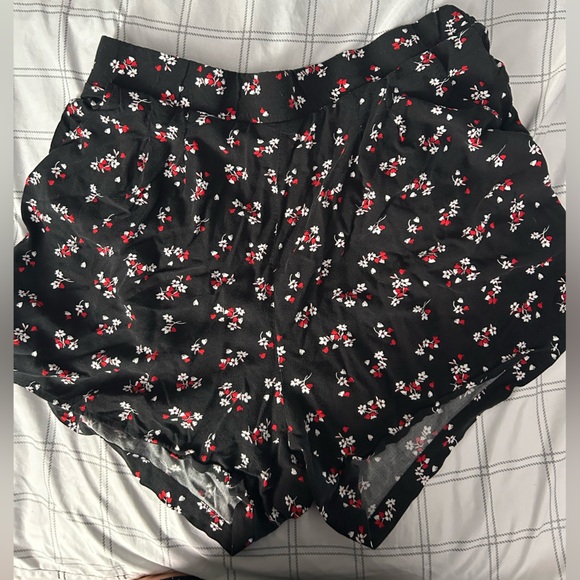 Torrid Black Women's Shorts - Picture 1 of 1